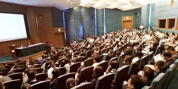 研讨智慧环境教室