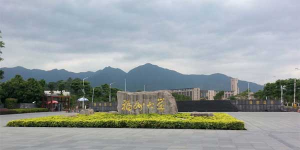 福州大学多媒体互动教室项目 福州大学多媒体互动教室项目